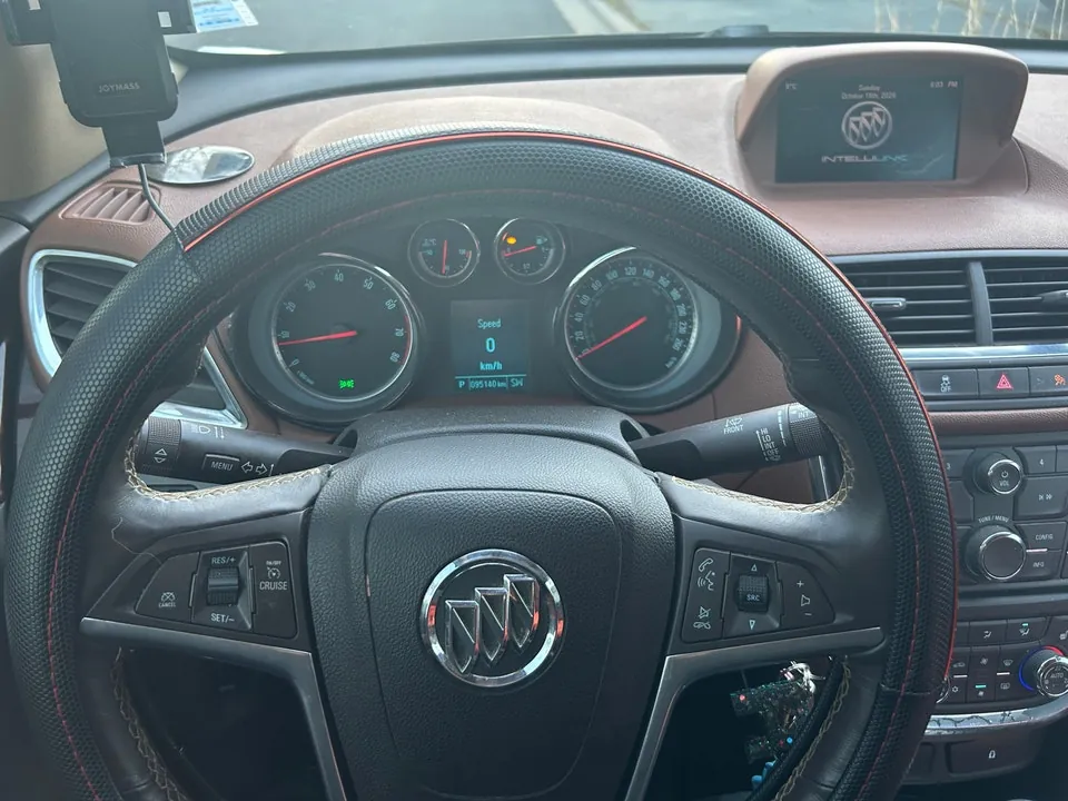 Buick Encore 2014 photo 2