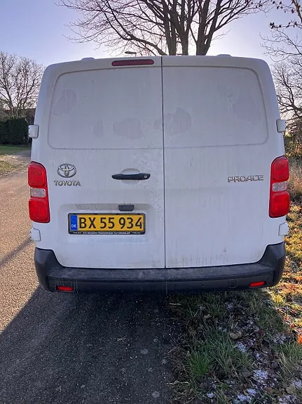 Toyota Proace 2017 photo 2