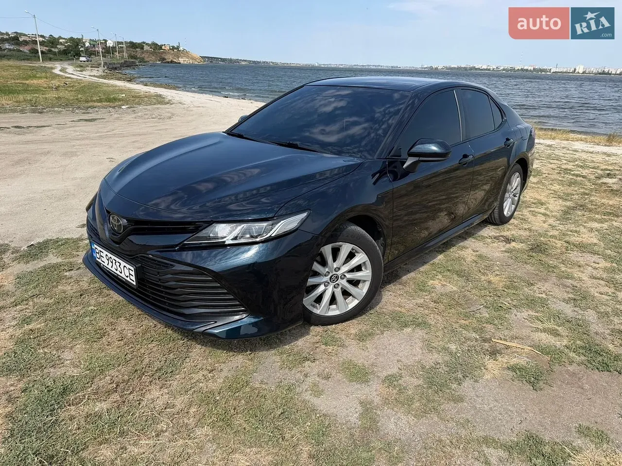 Toyota Camry 2018 photo 2