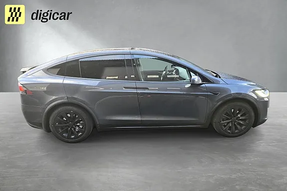 Tesla Model X 2018 photo 4