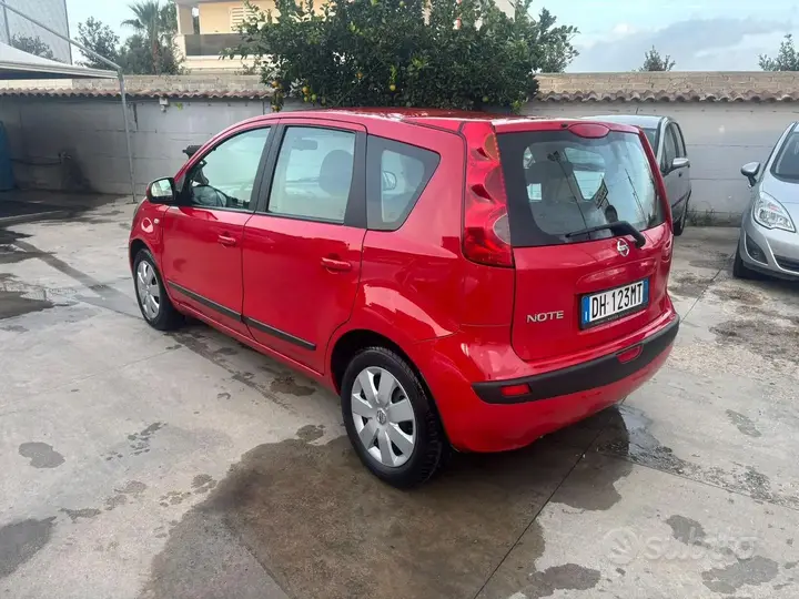 Nissan Note 2007 photo 4