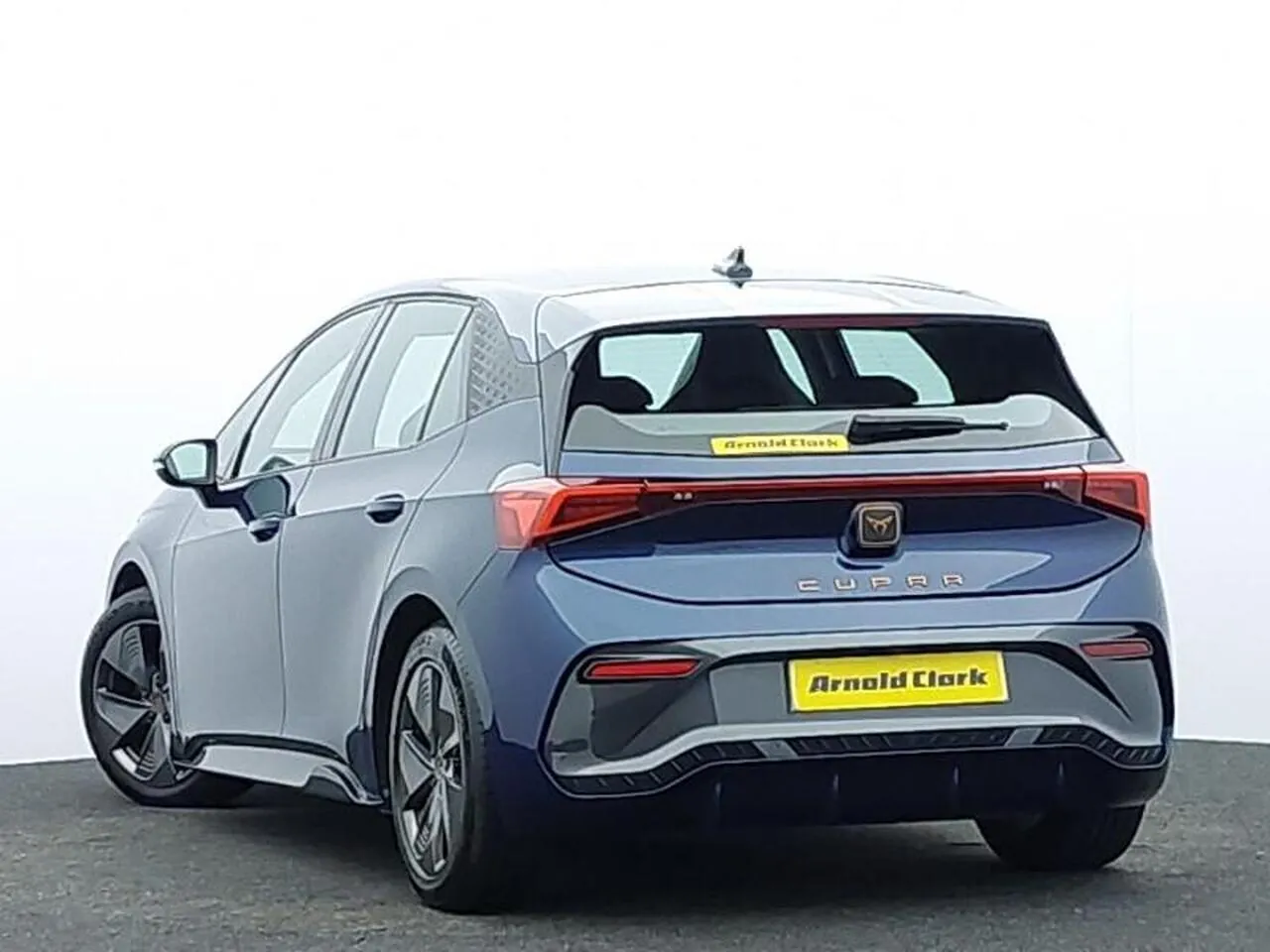 Cupra Born 2022 photo 2
