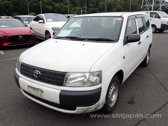 Toyota Probox 2014 photo 2