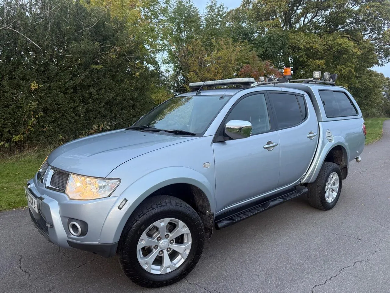 Mitsubishi L200