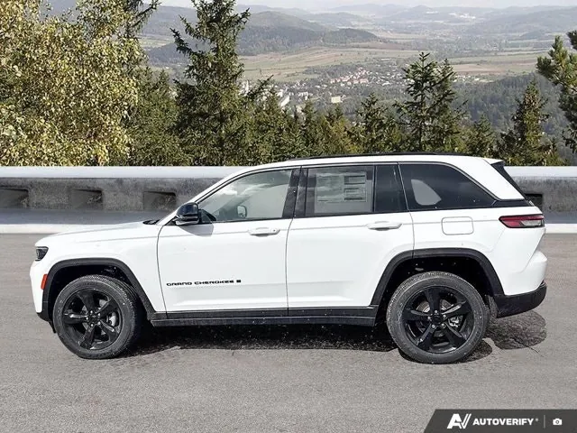 Jeep Grand Cherokee Altitude 2026 photo 2