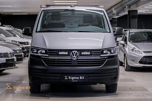 Volkswagen Transporter 2021 photo 3
