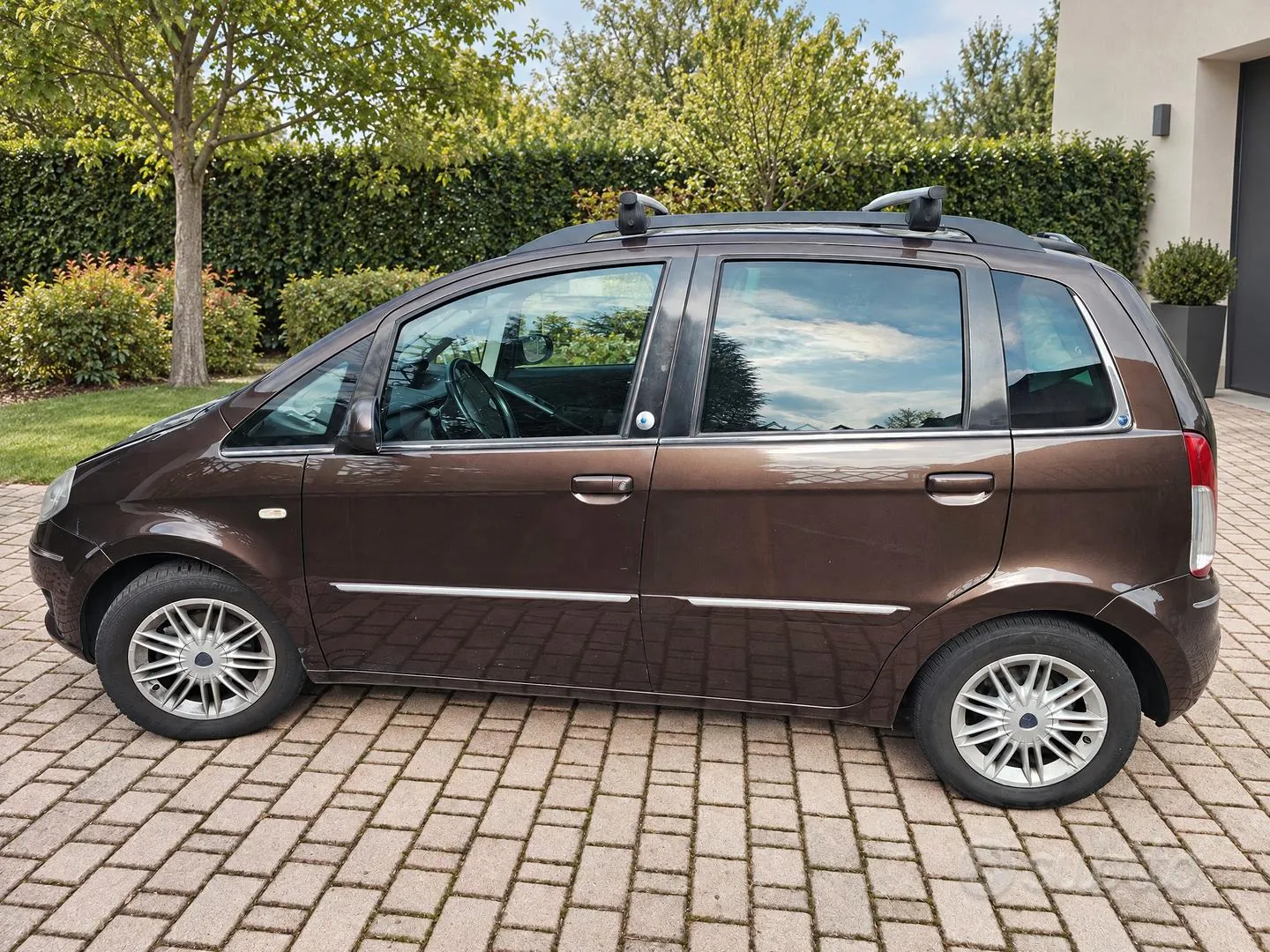 Lancia Musa 2010 photo 2