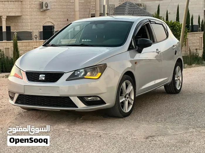 Seat Ibiza 2016 photo 5