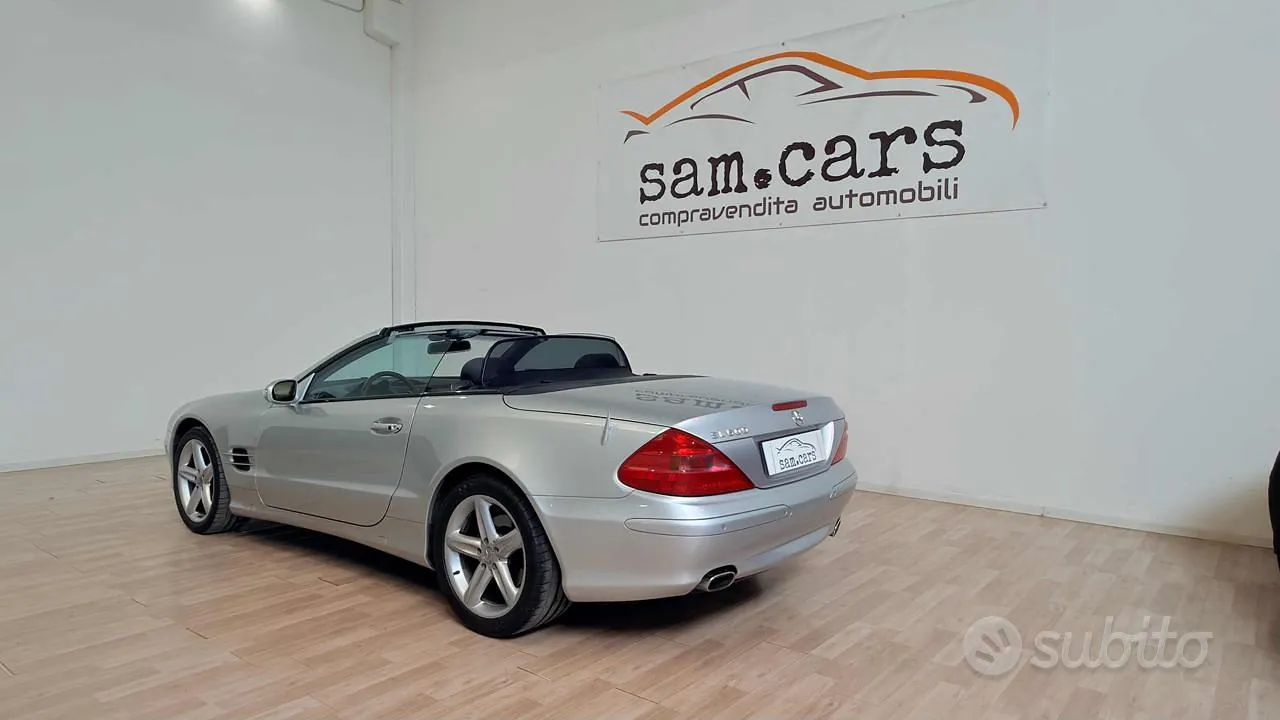 Mercedes-Benz Sl 500 2002 photo 2