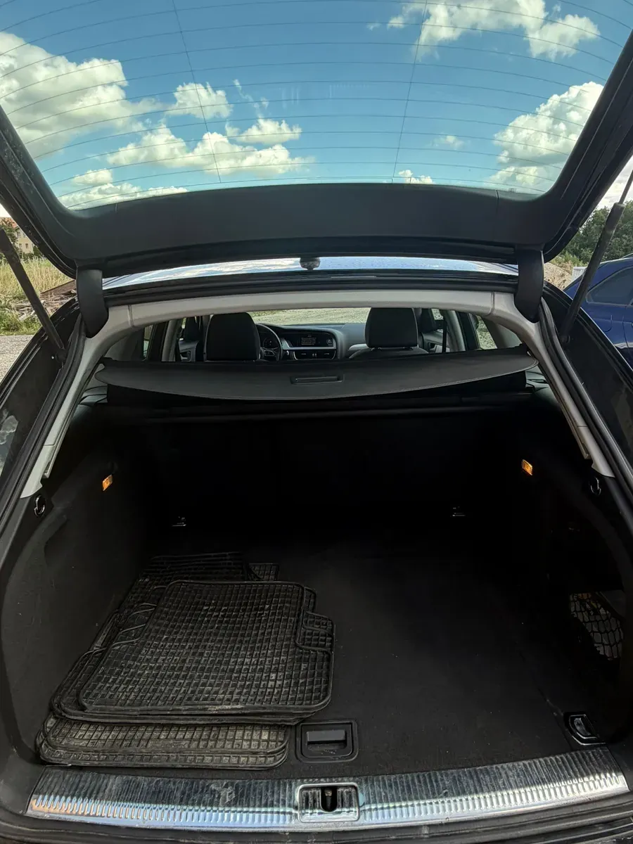 Audi A4 2013 photo 3