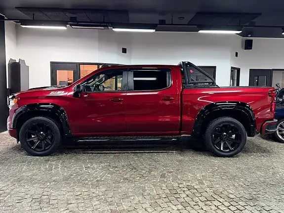 Chevrolet Silverado 1500 2023 photo 2