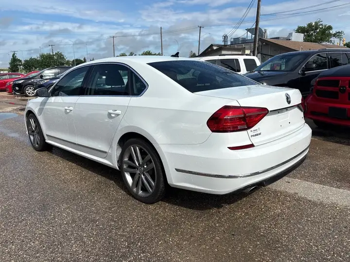 Volkswagen Passat 2016 photo 3