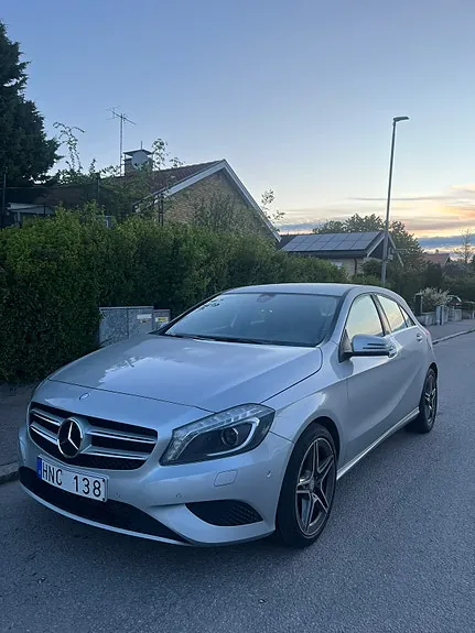 Mercedes-Benz A180