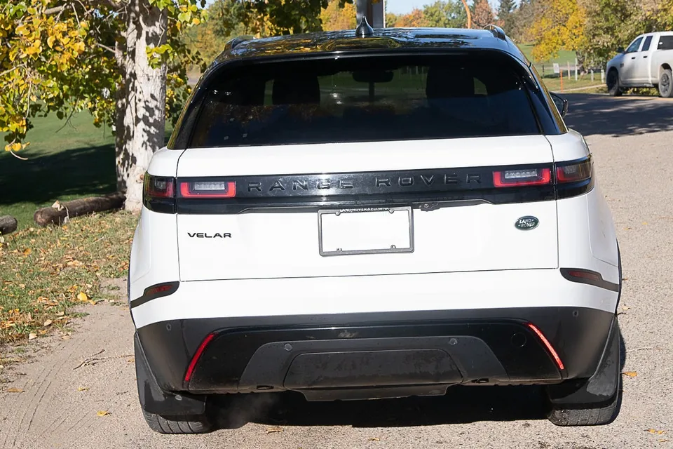 Land Rover Range Rover Velar 2022 photo 4