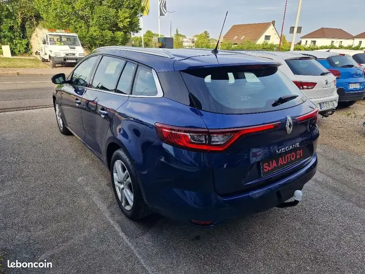Renault Megane 2019 photo 4