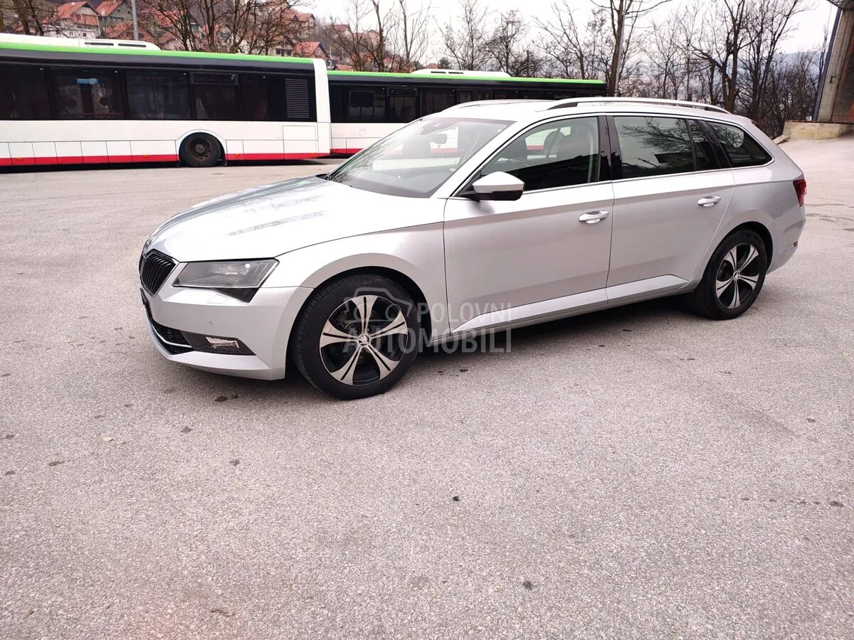 Skoda Superb 2017 photo 3