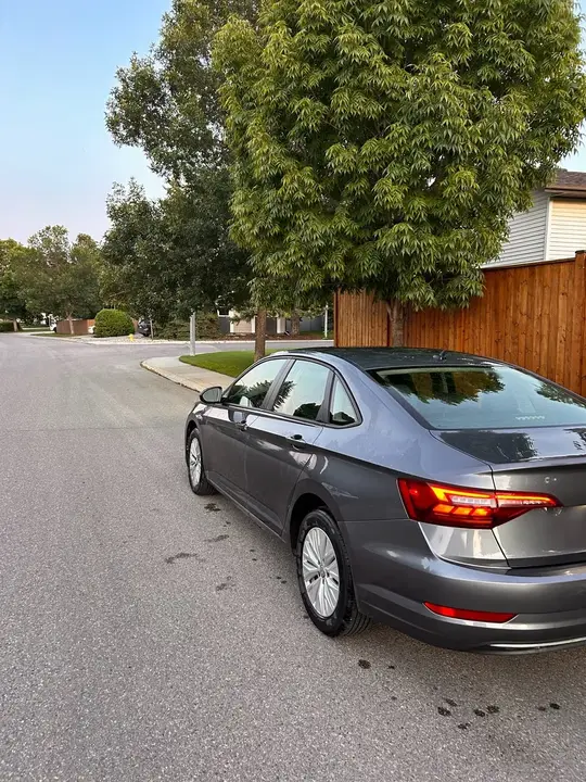 Volkswagen Jetta 2019 photo 4