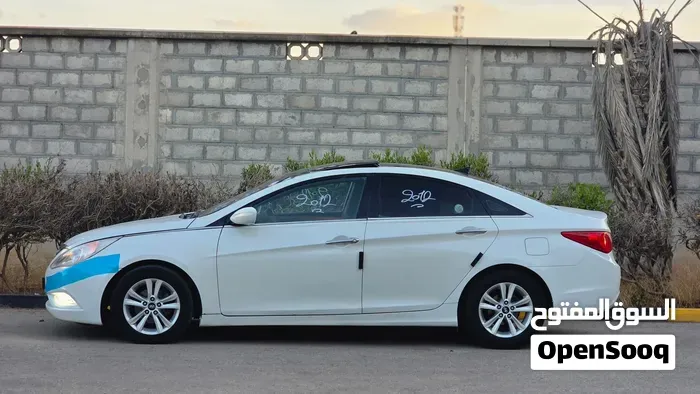 Hyundai Sonata 2012 photo 4