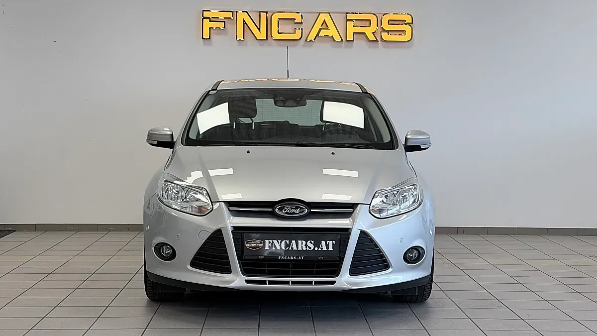 Ford Focus 2013 photo 2