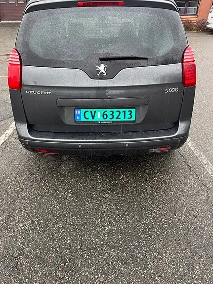 Peugeot 5008 2012 photo 3