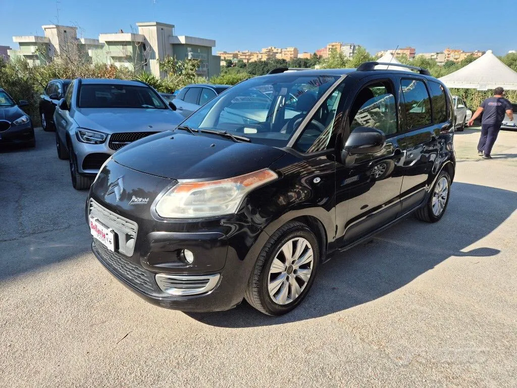 Citroen C3 Picasso 2010 photo 2