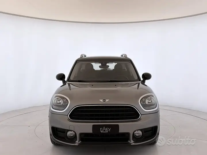 Mini Mini Countryman 2017 photo 2