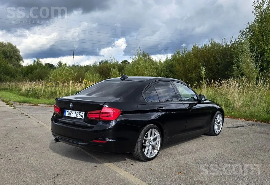 BMW F30 2015 photo 5