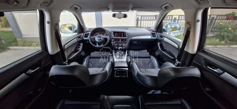 Audi Q5 2012 photo 2