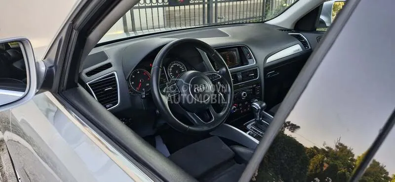 Audi Q5 2012 photo 3