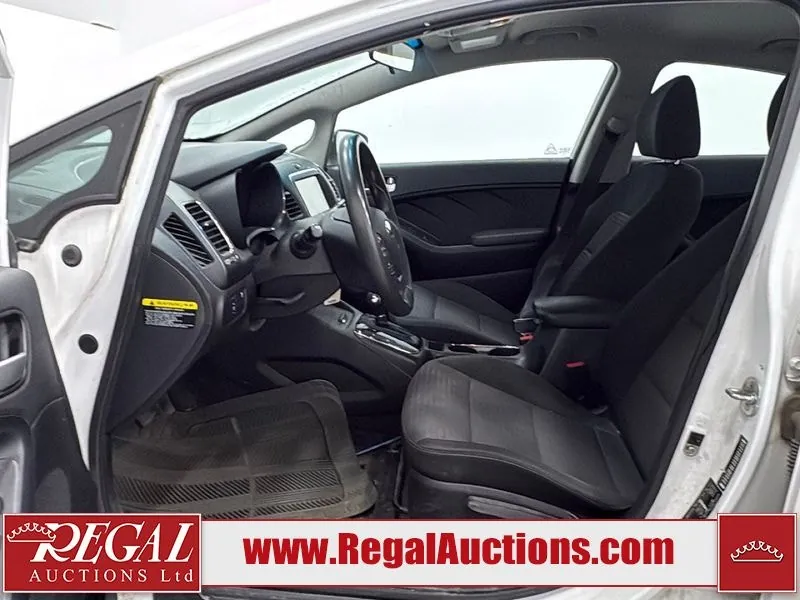 Kia Forte 2017 photo 5