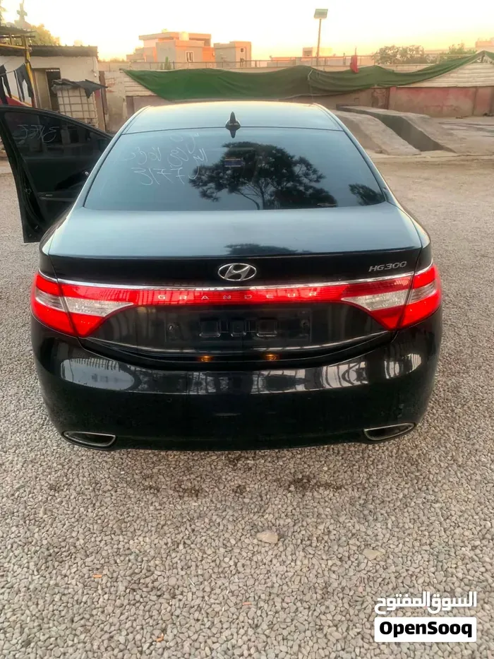 Hyundai Azera 2012 photo 2