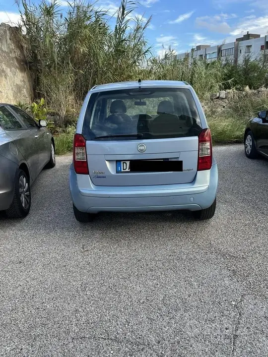 Fiat Idea 2006 photo 2