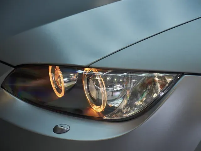 BMW M3 2010 photo 4