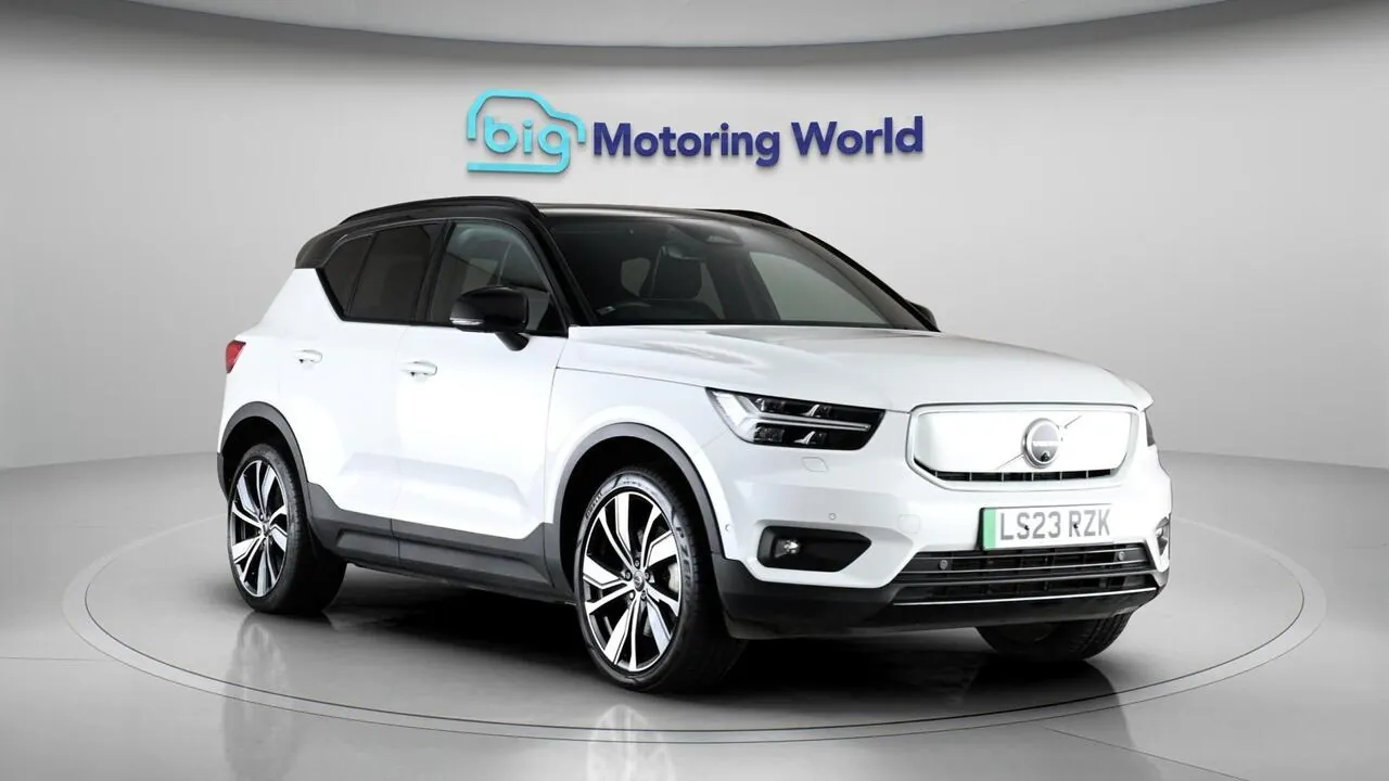 Volvo Xc40 2023 photo 2