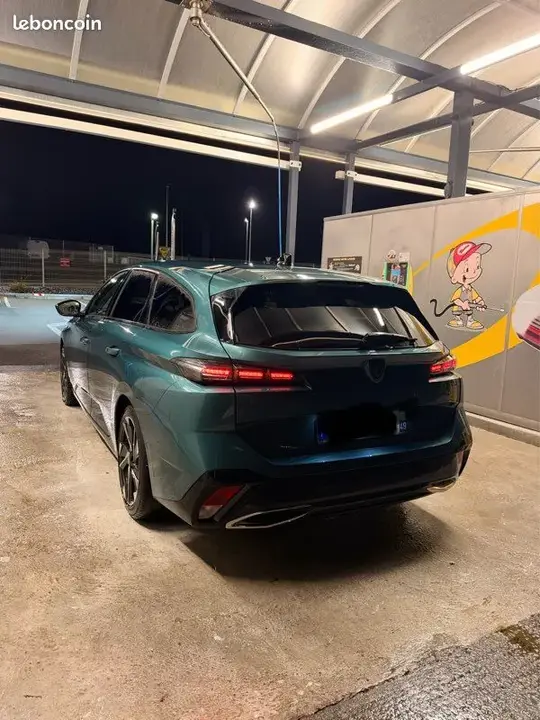 Peugeot 308 2022 photo 2
