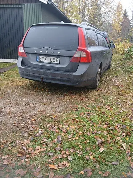 Volvo V70 2008 photo 2