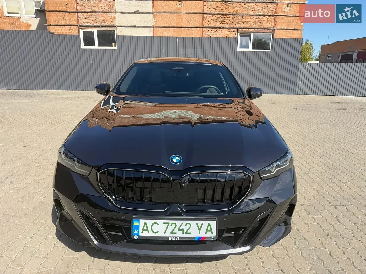 BMW I5 2024 photo 2