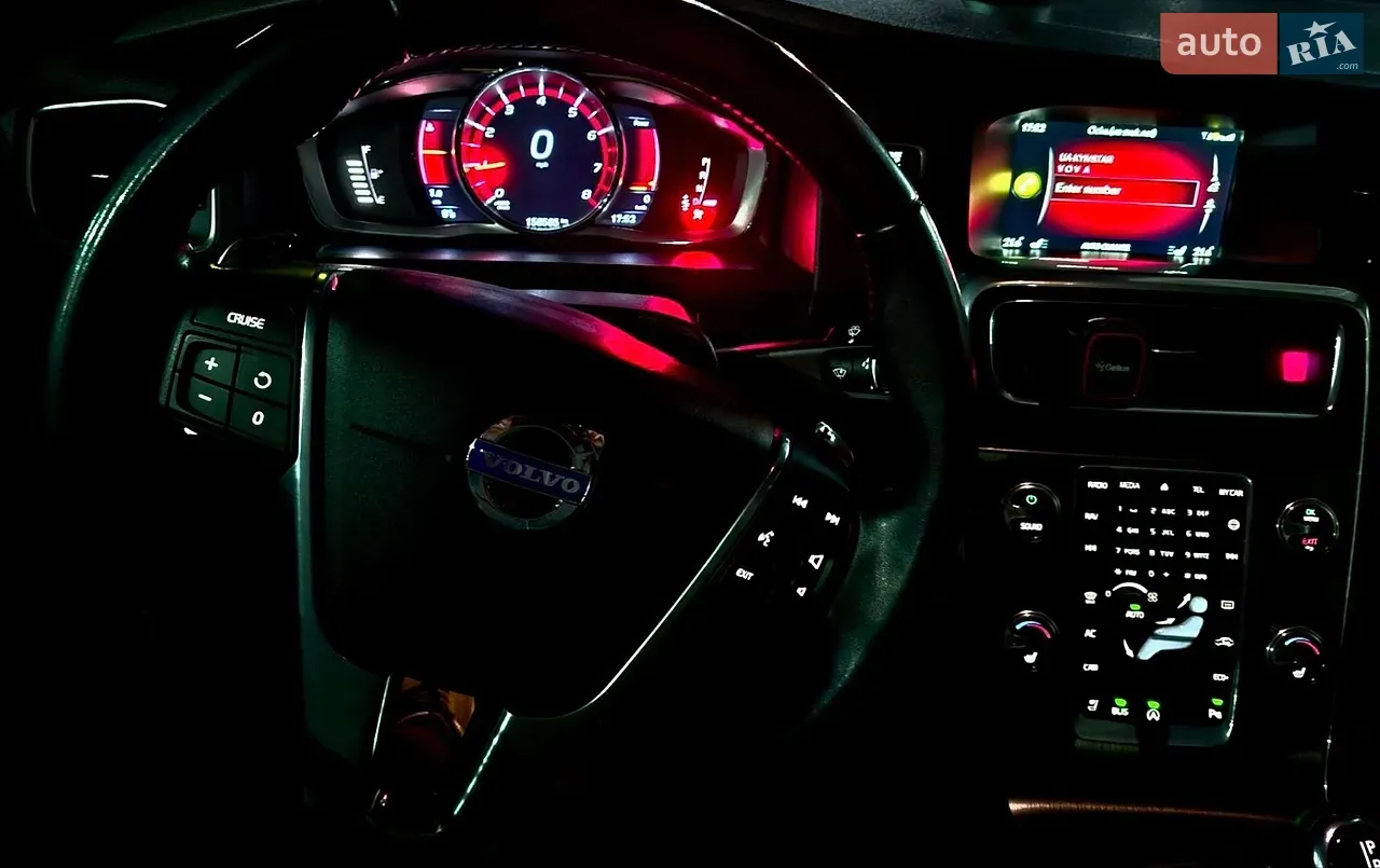 Volvo S60 2015 photo 5