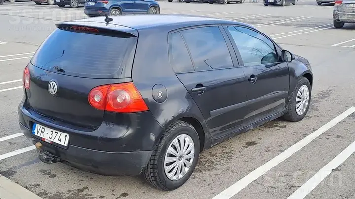 Volkswagen Golf 5 2004 photo 2