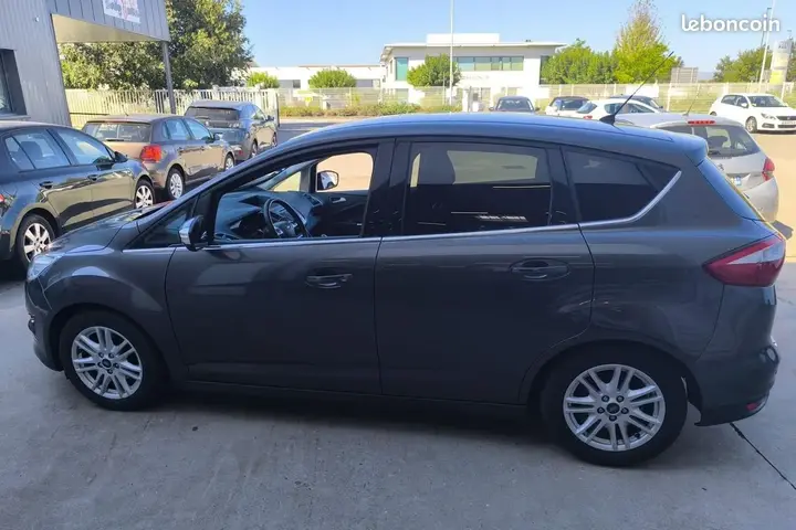 Ford C-Max 2015 photo 3