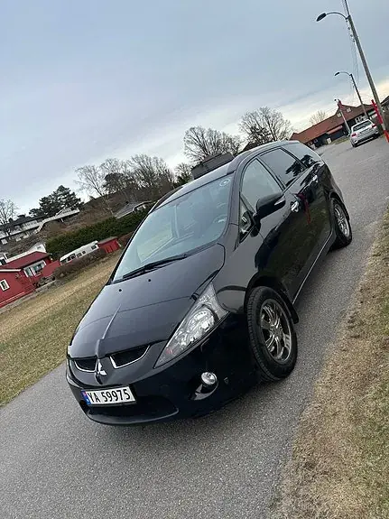 Mitsubishi Grandis