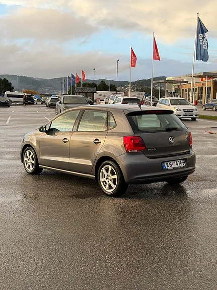 Volkswagen Polo 2011 photo 4