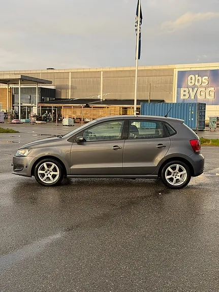 Volkswagen Polo 2011 photo 3