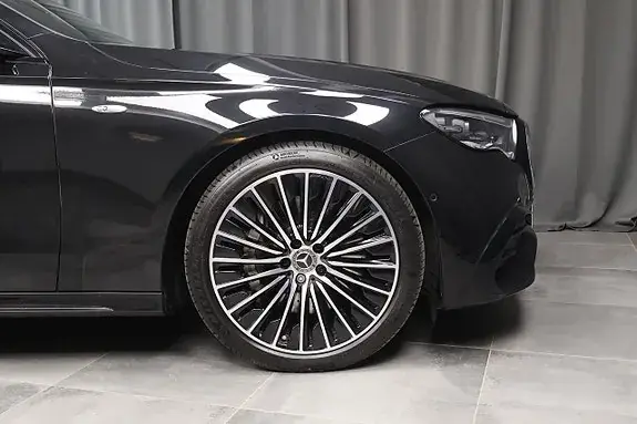 Mercedes-Benz E 300 De 2025 photo 5