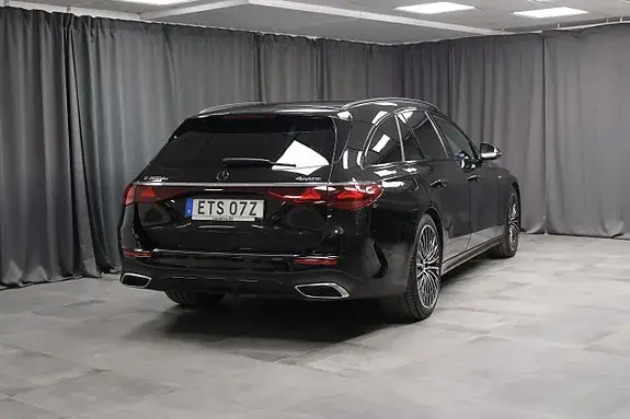 Mercedes-Benz E 300 De 2025 photo 2