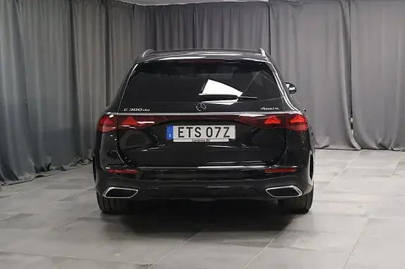 Mercedes-Benz E 300 De 2025 photo 4