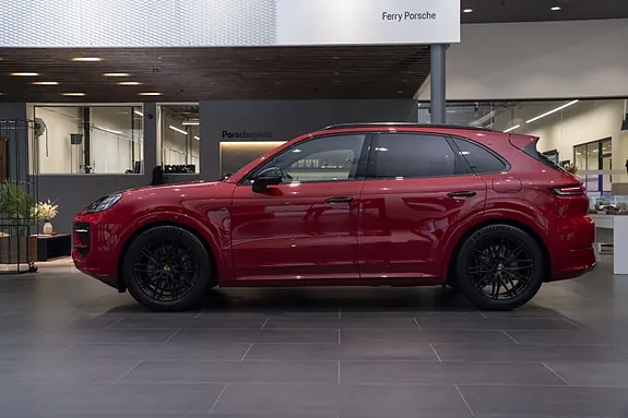 Porsche Cayenne 2026 photo 2