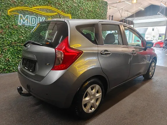 Nissan Note 2014 photo 4