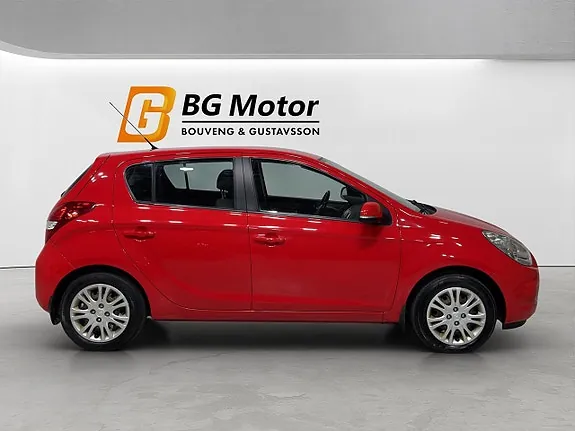 Hyundai I20 2011 photo 3