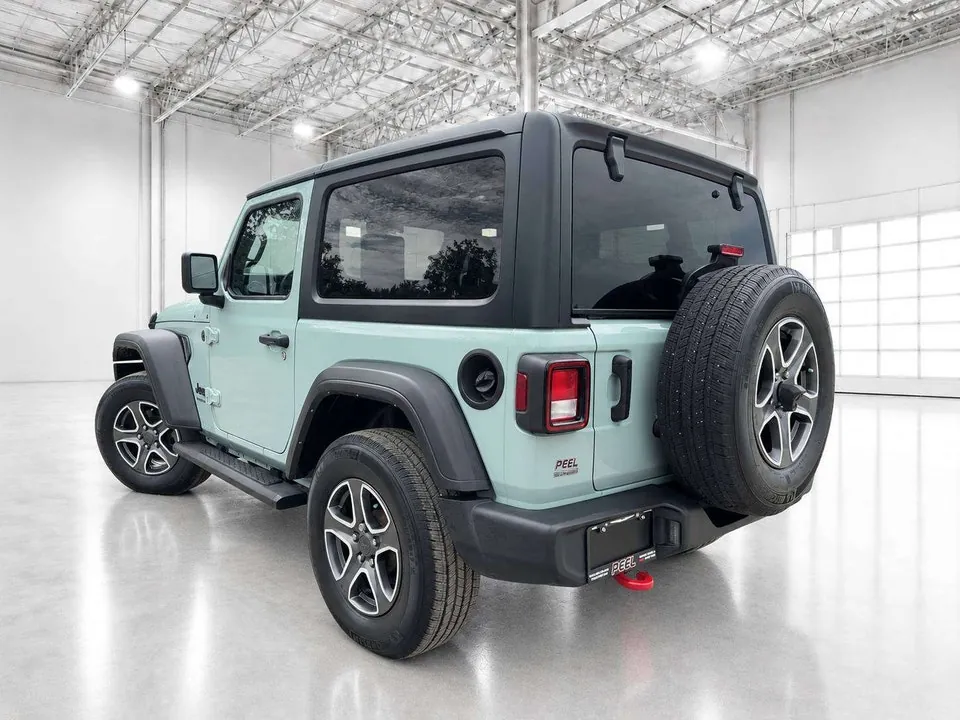Jeep Wrangler 2023 photo 4